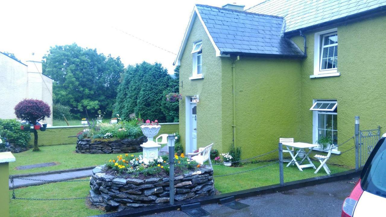 Kilgarvan Gortnaboul House Bed & Breakfast エクステリア 写真